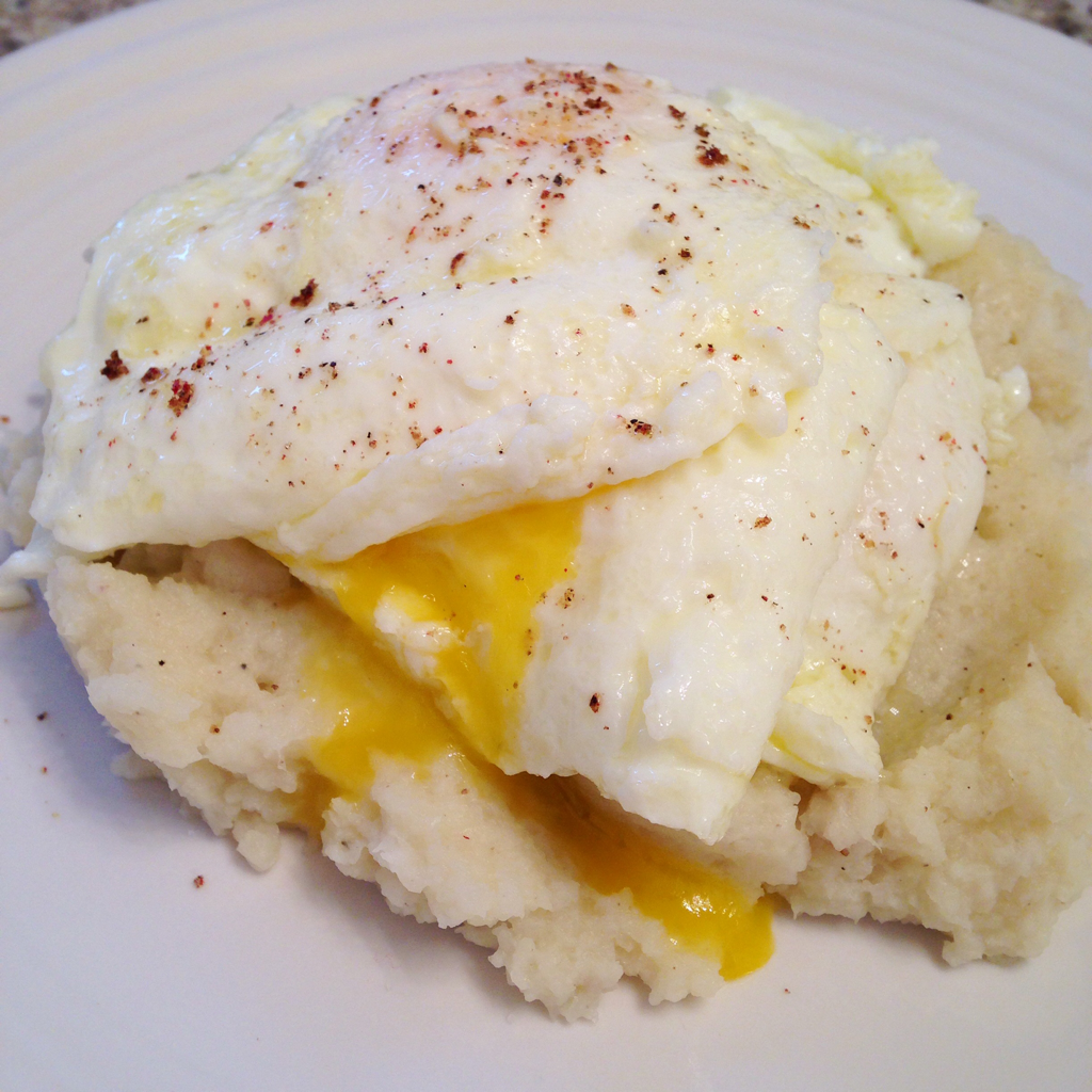 Cauliflower mash and egg breakfast